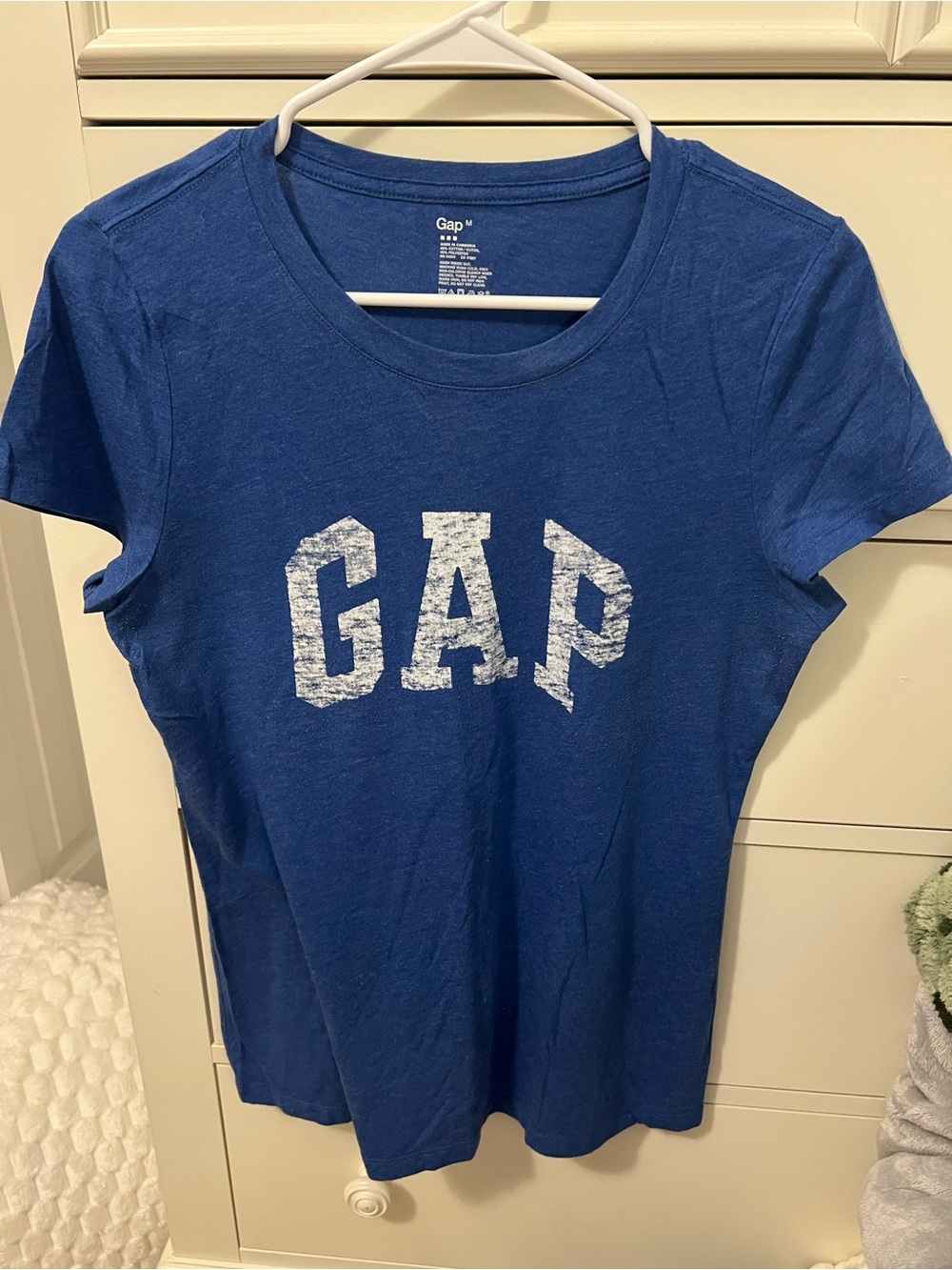GAP Women's Royal Blue Logo Short Sleeve Tee